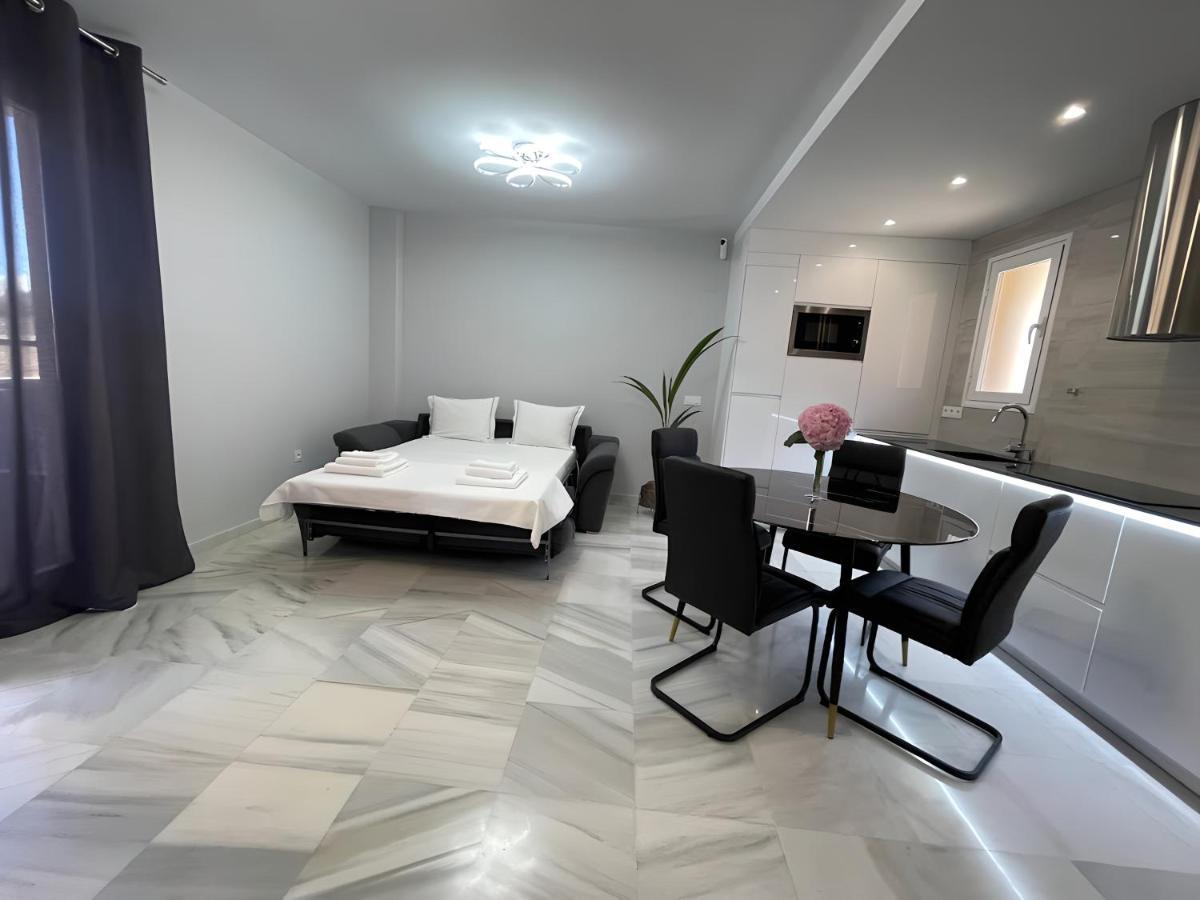 Luxury Apartment Benalmadena First Line エクステリア 写真