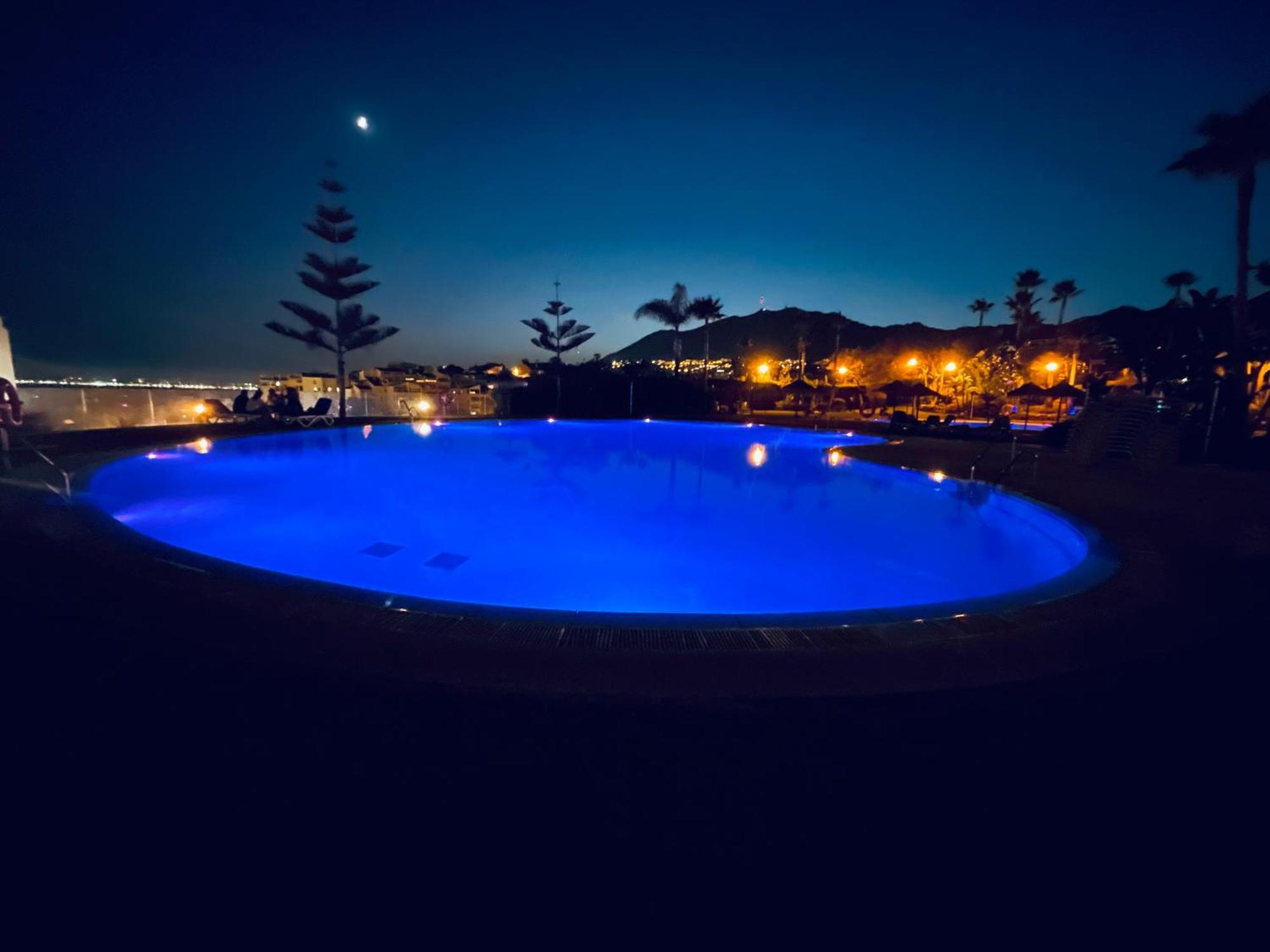 Luxury Apartment Benalmadena First Line エクステリア 写真